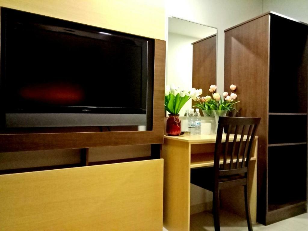 Easy Hotel @ Ampang Batu Empat Exterior foto