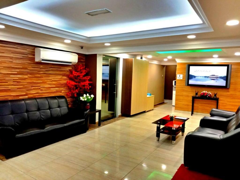 Easy Hotel @ Ampang Batu Empat Exterior foto