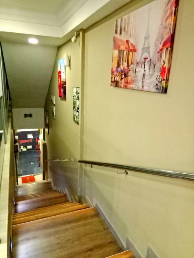 Easy Hotel @ Ampang Batu Empat Exterior foto